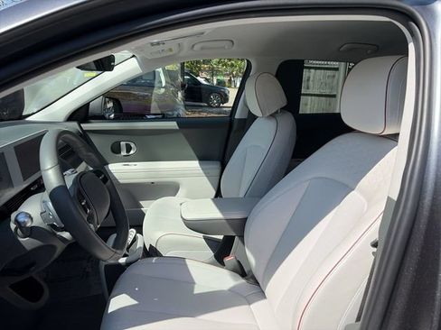 Used 2023 Hyundai Ioniq 5 SEL w/ Cargo Package AWD/4WD image 11