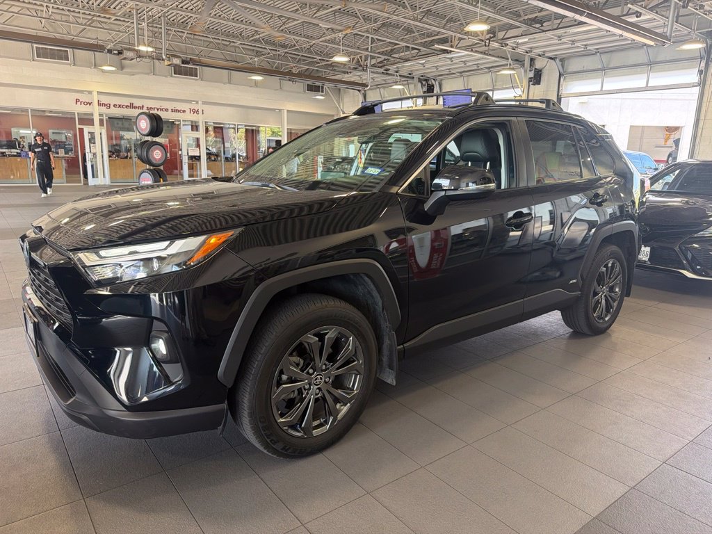 Used 2024 Toyota RAV4 XLE Premium AWD/4WD image 1