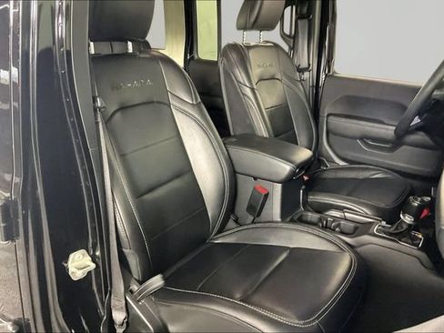 Used 2023 Jeep Wrangler Unlimited Sahara AWD/4WD image 27