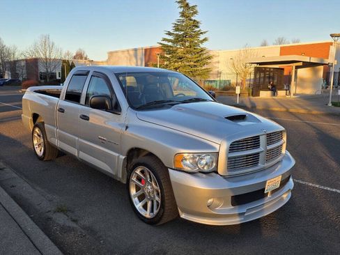 Used 2005 Dodge Ram 1500 Truck 2WD Quad Cab image 3
