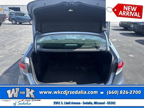 Used 2024 Toyota Corolla LE FWD image 16