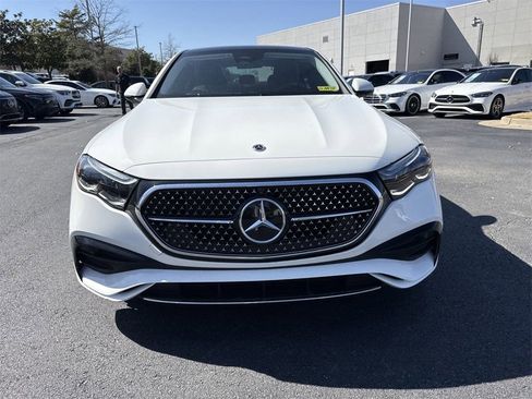 Certified 2025 Mercedes-Benz E 350 4MATIC Sedan image 8