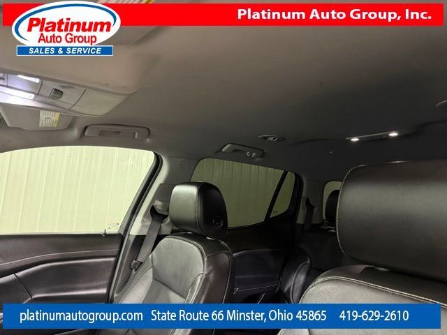 Used 2020 GMC Acadia SLT FWD image 14