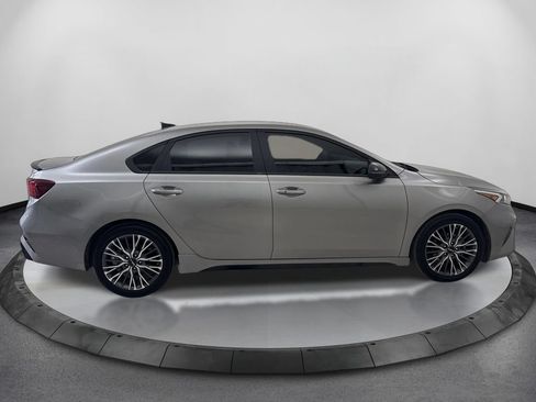 Used 2023 Kia Forte GT-Line FWD image 4