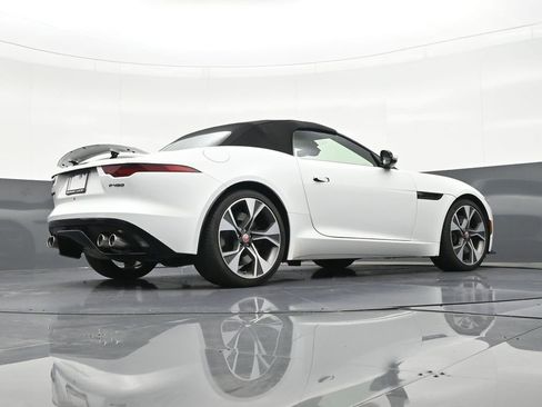 Used 2023 Jaguar F-TYPE Convertible image 25