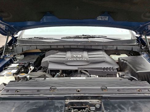 Used 2019 Nissan Titan SL image 33