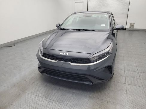 Used 2022 Kia Forte LXS w/ LXS Technology Package FWD image 15