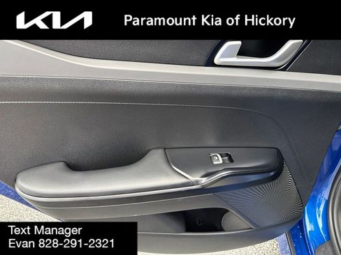 Used 2022 Kia K5 GT-Line w/ GT-Line FWD Premium Package image 12