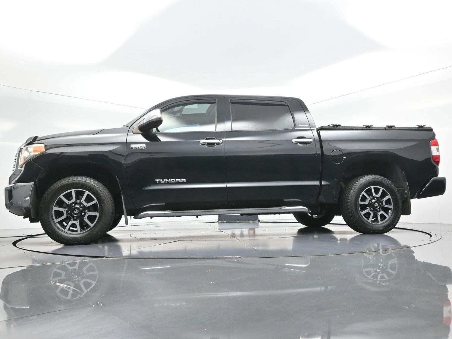 Used 2015 Toyota Tundra Limited w/ Limited Premium Package AWD/4WD image 46