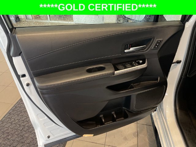 Used 2025 Toyota Sienna Platinum AWD/4WD image 14