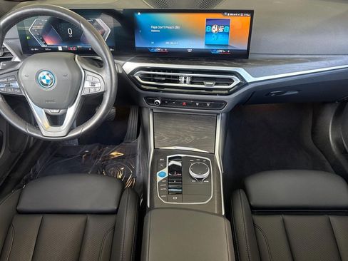 Used 2023 BMW i4 eDrive35 w/ Premium Package RWD image 27