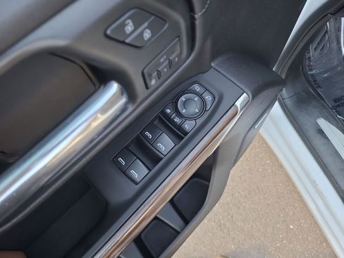 Used 2020 Chevrolet Silverado 2500 High Country image 21