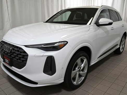 New 2025 Audi Q5 2.0T Premium Plus image 17