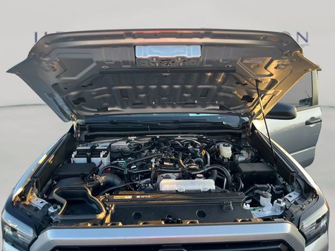 Used 2025 Toyota 4Runner SR5 image 21