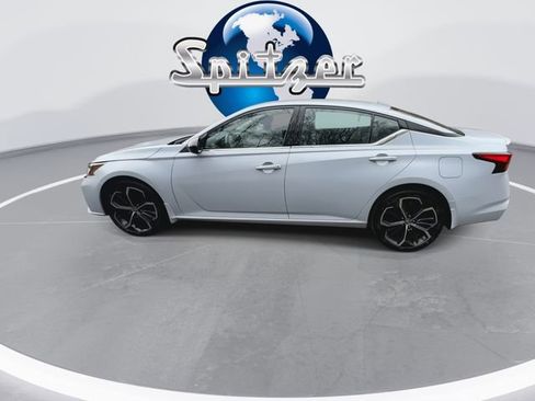 Used 2023 Nissan Altima 2.5 SR image 6