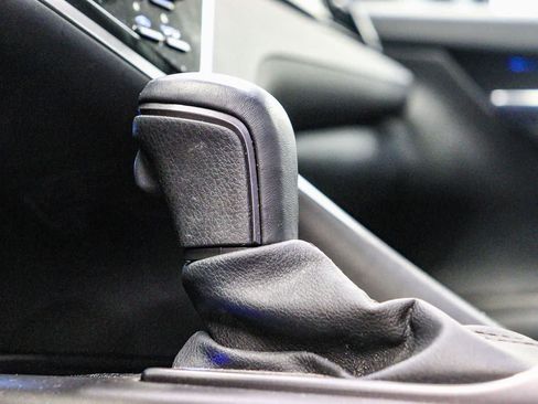 Used 2023 Toyota Camry XSE FWD image 19