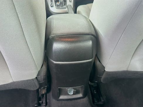 Used 2013 Chevrolet Cruze LT w/ Enhanced Safety Package FWD image 28