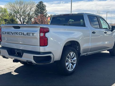 Used 2020 Chevrolet Silverado 1500 Custom w/ Custom Value Package image 5