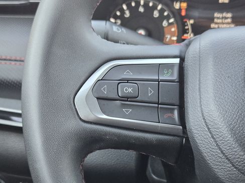 Used 2024 Jeep Compass Trailhawk image 28