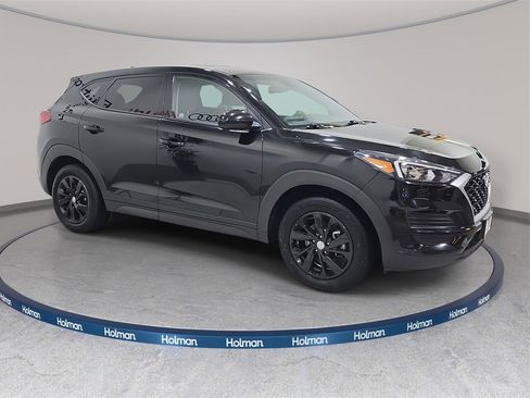 Used 2019 Hyundai Tucson SE image 5