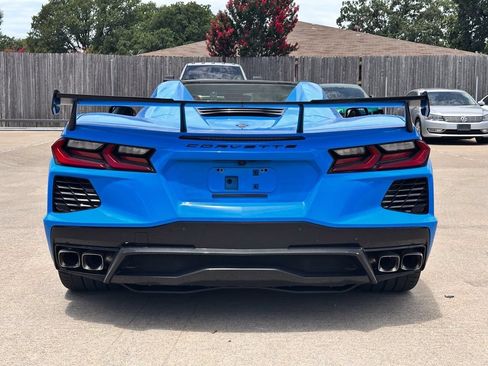 Used 2021 Chevrolet Corvette Stingray Premium Conv w/ Z51 Performance Package RWD image 5