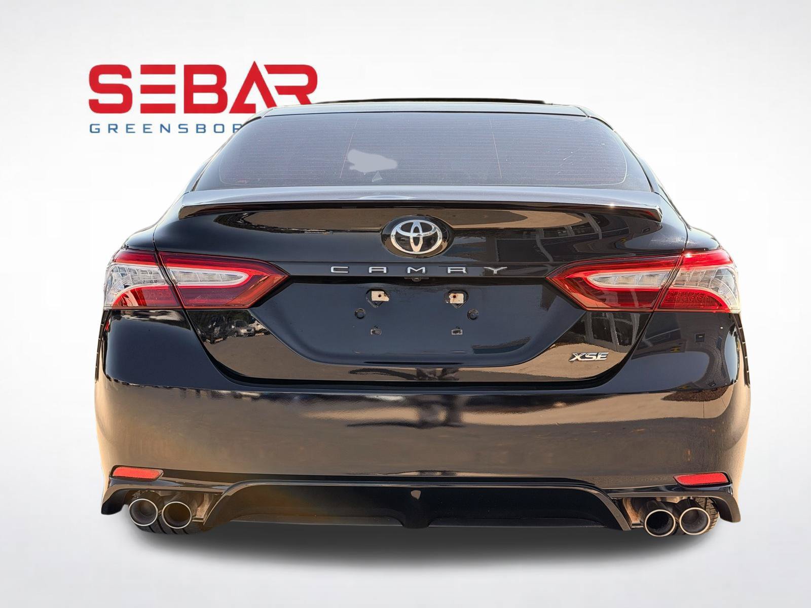 Used 2020 Toyota Camry XSE FWD image 14