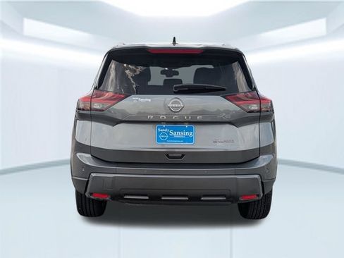Used 2026 Nissan Rogue SL AWD/4WD image 5