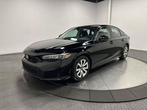 Certified 2025 Honda Civic LX image 1