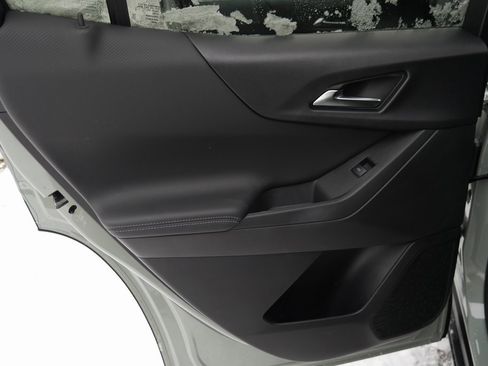 New 2026 Chevrolet Equinox LT image 29