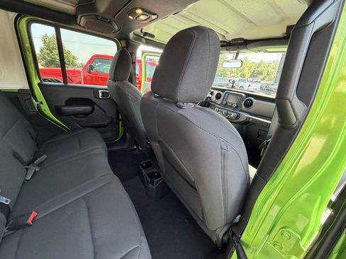 Used 2019 Jeep Wrangler Unlimited Sport S AWD/4WD image 41