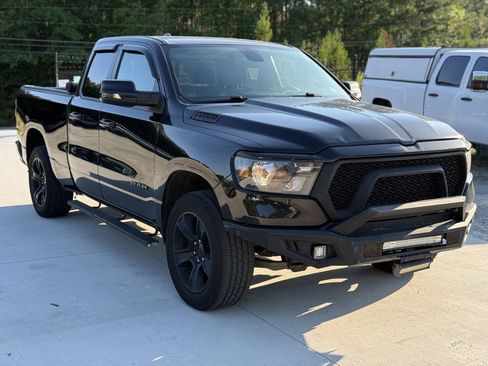 Used 2020 RAM 1500 Big Horn AWD/4WD image 1