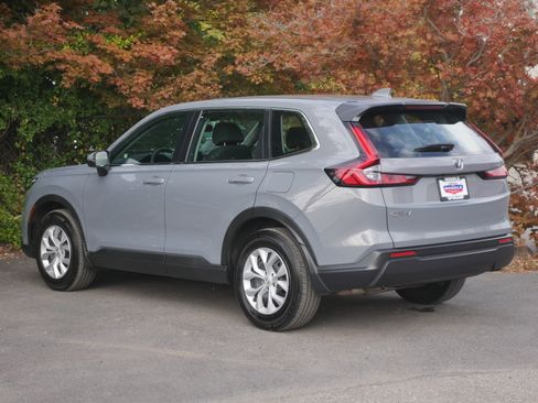 Used 2023 Honda CR-V LX image 16