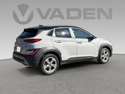 Used 2023 Hyundai Kona SEL image 18