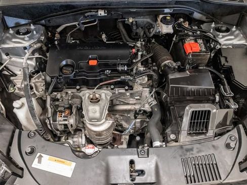 Used 2024 Honda HR-V LX image 3