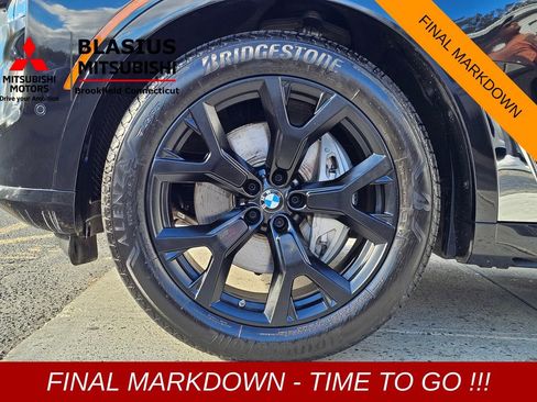 Used 2023 BMW X7 xDrive40i w/ Premium Package image 7