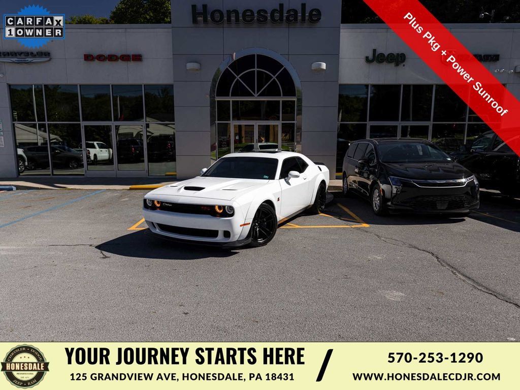 Used 2023 Dodge Challenger R/T Scat Pack RWD image 1
