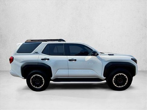 Certified 2025 Toyota 4Runner TRD Off-Road Premium AWD/4WD image 4