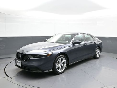 Certified 2023 Honda Accord LX image 1