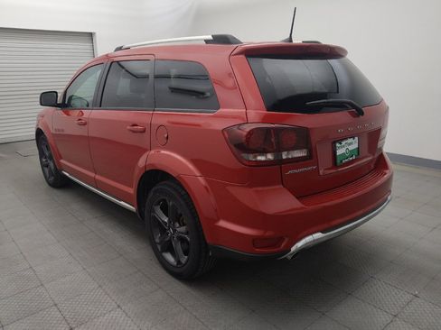 Used 2019 Dodge Journey Crossroad FWD image 5