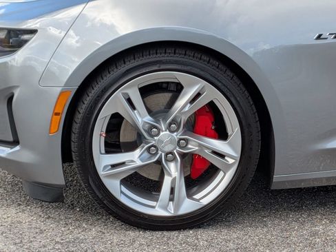 Used 2023 Chevrolet Camaro LT RWD image 11