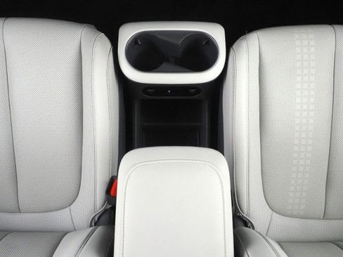 Used 2023 Hyundai Ioniq 5 Limited w/ Cargo Package RWD image 25