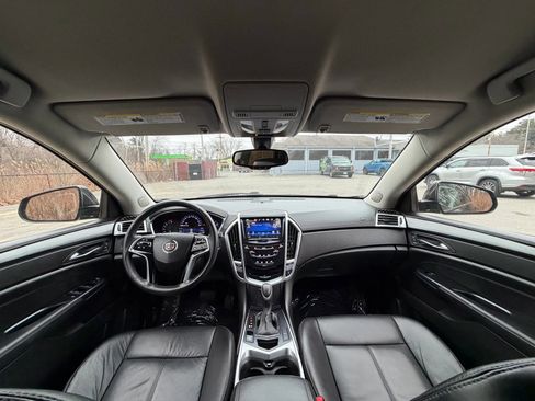 Used 2015 Cadillac SRX FWD image 11