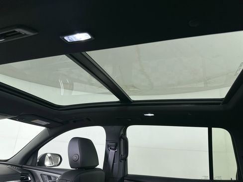 New 2026 Chevrolet Traverse LT w/ Sun and Wheel Package image 55