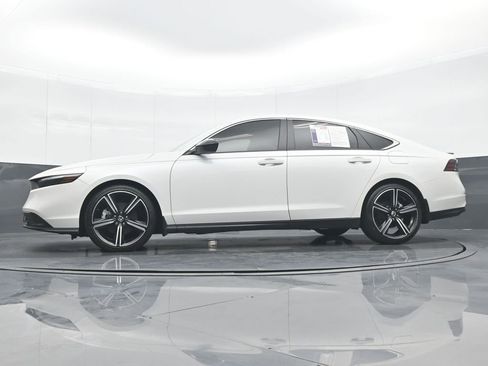 Used 2023 Honda Accord Sport image 27