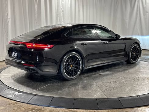 Used 2019 Porsche Panamera 4 image 8