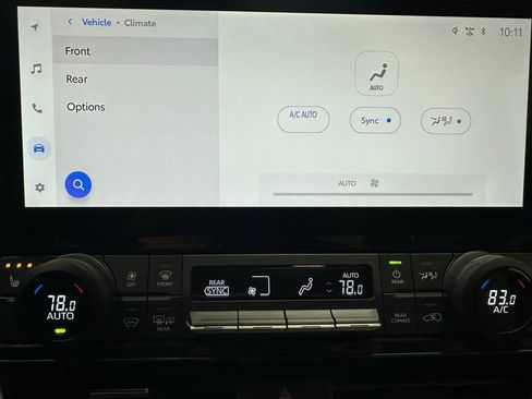 Used 2025 Toyota Grand Highlander AWD image 31