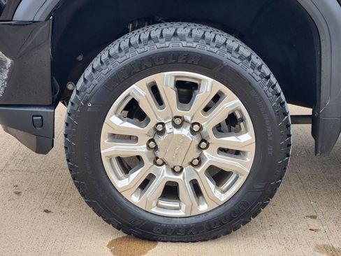 Used 2021 GMC Sierra 2500 Denali w/ Denali Ultimate Package image 11