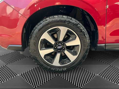Used 2018 Subaru Forester 2.5i Limited AWD/4WD image 14