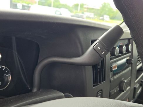 New 2025 Chevrolet Express 2500 w/ Driver Convenience Package image 21