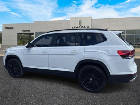 Used 2025 Volkswagen Atlas SE image 5